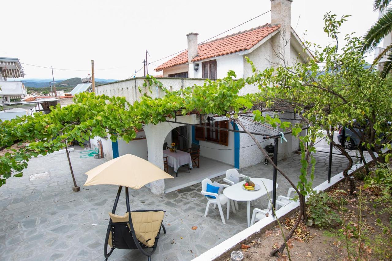 Villa Kouf Nea Iraklitsa 外观 照片